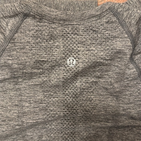 Lululemon Swiftly Tech - Picture 4 of 4